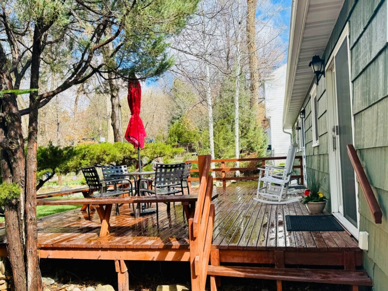 Great backyard with large deck.
